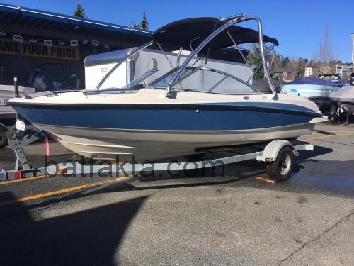 Bayliner 215 Bowrider tekniska specifikationer 
